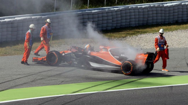 Video: Top 5 tình huống gây sốc trên trường đua Barcelona GP