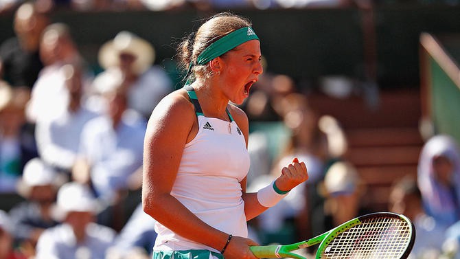 Jelena Ostapenko: "Cô gái nghiệp dư" khuấy đảo Roland Garros