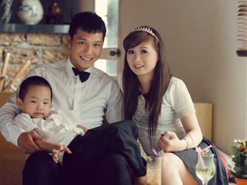 Hồng Việt và câu chuyện tái sinh