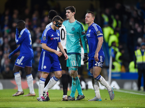 Chelsea: Tốc độ của rùa, chỉ lo trụ hạng