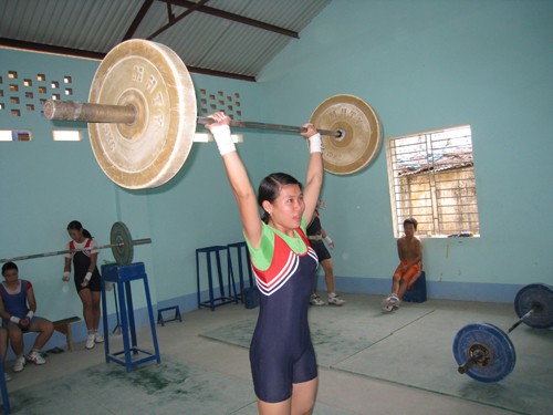 Môn thể thao "số 1 Việt Nam": Nghịch cảnh “mũi nhọn tay không”