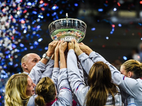 CH Czech vô địch Fed Cup 2015: Giá trị cũ - Kỉ nguyên mới