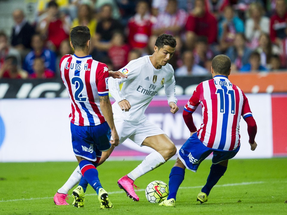 22h00 (17/01), Real - Gijon: Dậy mà đi, Ronaldo!
