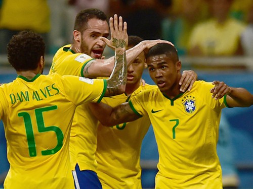 07h45 (30/03), Paraguay - Brazil : Không Neymar, chẳng sao cả!