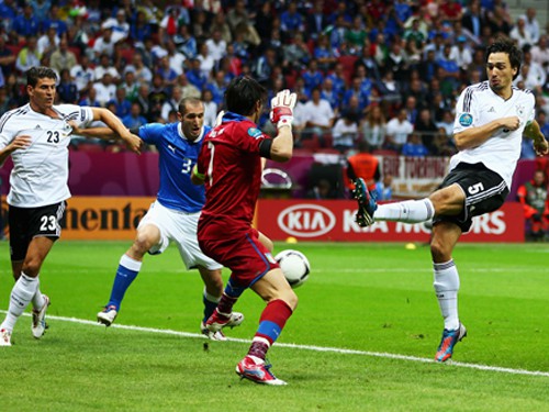 01h45 (30/03), Đức - Italia: Gặp Azzurri là “đi”