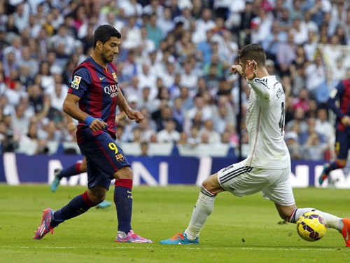 Hướng đến El Clasico: Thời của Suarez!