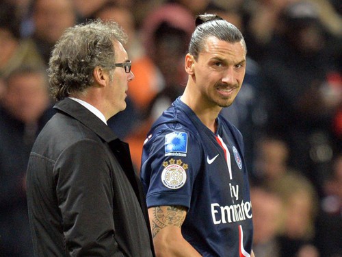 Ibrahimovic bị tố quan hệ đồng tính với thầy