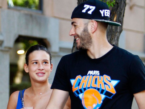 Karim Benzema cô đơn trong vụ án tống tiền Valbuena