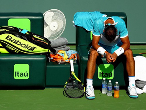 Nadal bỏ cuộc tại Miami Open: “Siêu nhân” Rafa nay còn đâu!