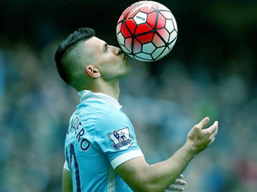 Premier League & mức lương trần các CLB: Làm cho có, ngó cho vui