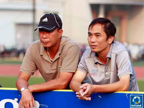 PVF không thể lên hạng Nhì: Đau...