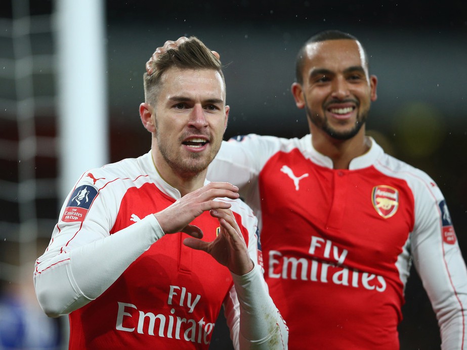 23h15 (17/01), Stoke City - Arsenal: “Giáo sư” chậm mà chắc