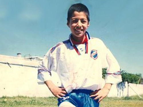 Thầy cũ tiết lộ Suarez từng bị đuổi cổ vì đá dở