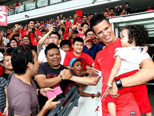 Đến lúc Singapore cứu S.League!