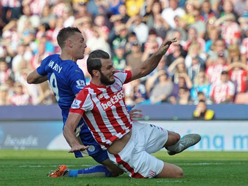 22h00 (23/01), Leicester - Stoke: Thách thức tư cách ứng viên
