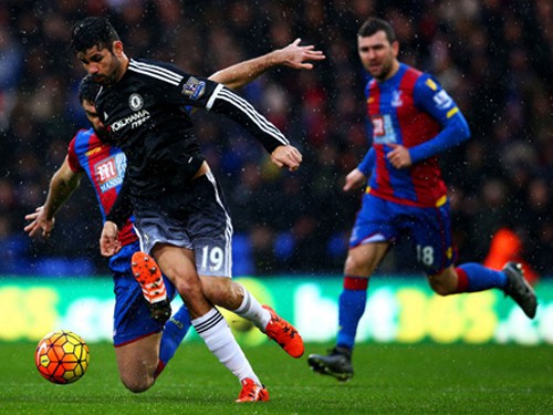 Thành tựu đầu tiên của Hiddink tại Chelsea: Chưa cần đẹp, chỉ cần tốt
