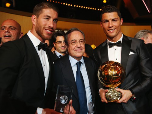 Vấn đề của Real Madrid: Perez và "những đứa trẻ hư"