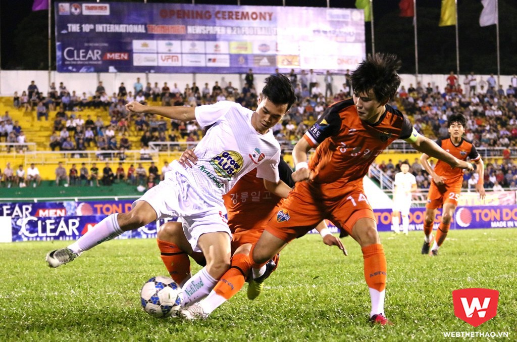 U.21 HAGL cần c&oacute; tỷ lệ chuyển h&oacute;a cơ hội th&agrave;nh b&agrave;n thắng nhiều hơn khi gặp U.21 Yokohama. Ảnh: Quang Thịnh.
