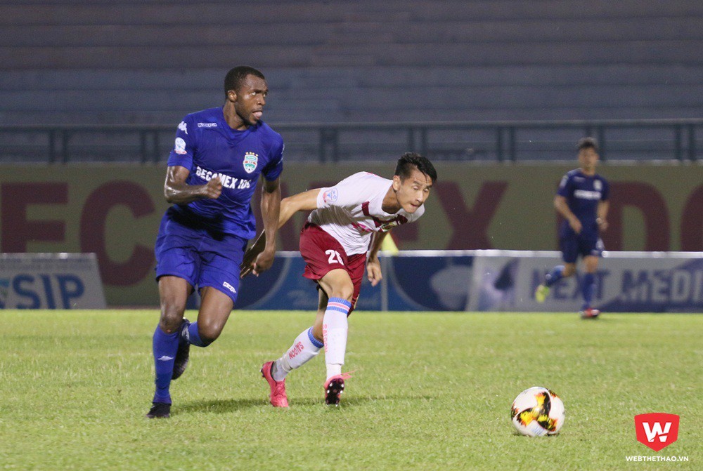 B&igrave;nh Dương tiến s&acirc;u tại C&uacute;p Quốc gia 2017 sau khi đả bại S&agrave;i G&ograve;n FC với tỷ số chung cuộc l&agrave; 5-3. Ảnh: Quang Thịnh.