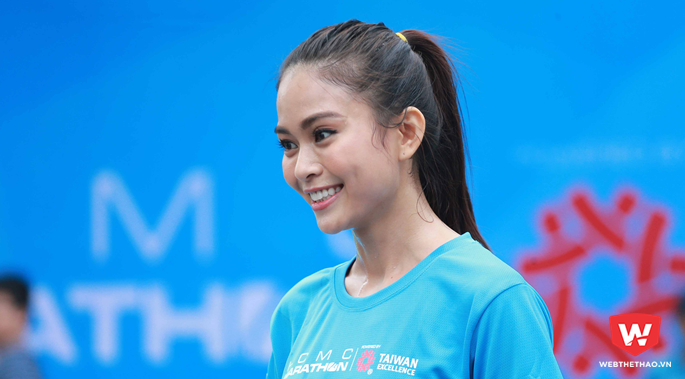 Á hậu Mâu Thủy muốn trở thành hình mẫu cho giới trẻ
