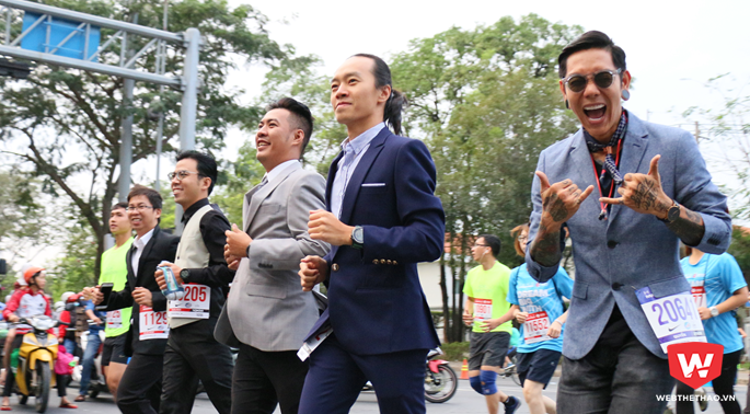 Cosplay in Suit: Văn hóa chạy bộ đẹp mắt ở HCMC Marathon 2018