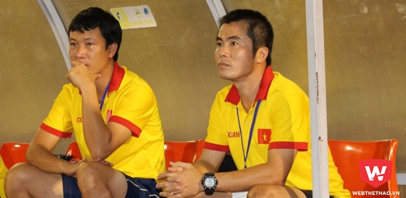 HLV U.21 Việt Nam dặn học trò không đá "panenka" như Công Phượng