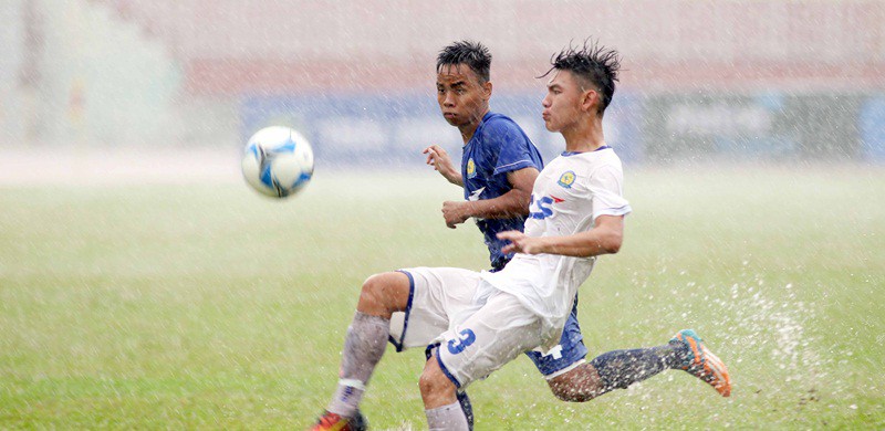 Quân bầu Đức ra quân thất bại ngày khai mạc U17 Quốc gia