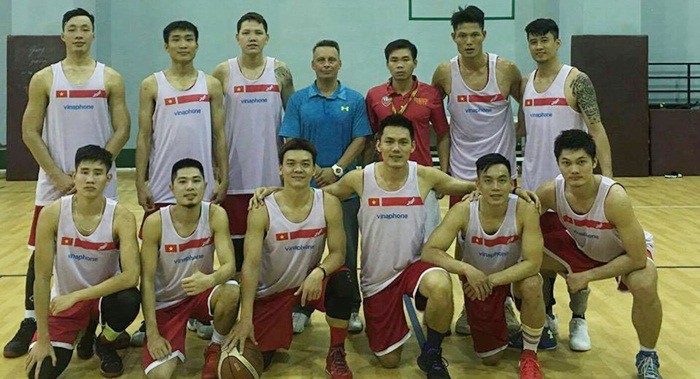 Thực hư tin Chong Paul tập cùng ĐT bóng rổ Việt Nam chuẩn bị SEA Games