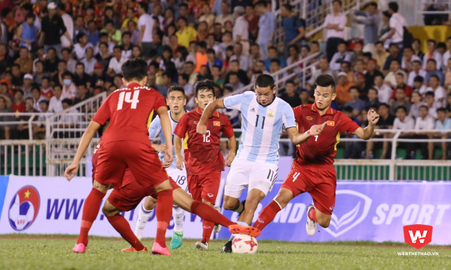 Tiền vệ phòng ngự U20 Việt Nam: Xoay tua 5 người cho 1 vị trí