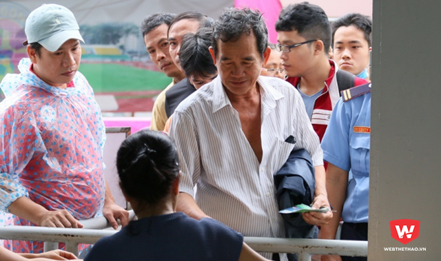 Vé xem U22 Việt Nam gặp Hàn Quốc "cháy" khu vực có mái che