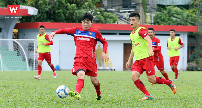 Xuân Trường áy náy vì nhận lương Gangwon mà đá cho U22 Việt Nam