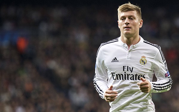 Bản tin thể thao sáng 23/3: M.U chi 50 triệu bảng vì Kroos