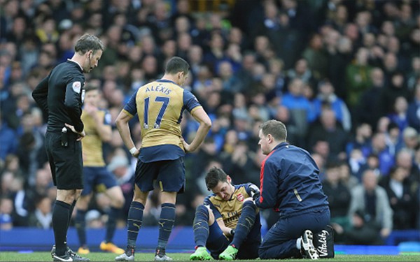 Bản tin thể thao sáng 20/03: Arsenal trả giá đắt sau trận thắng Everton