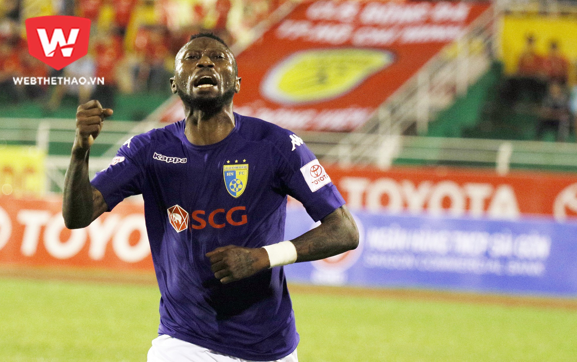 Đấm đối thủ, Samson bị AFC treo giò 4 trận