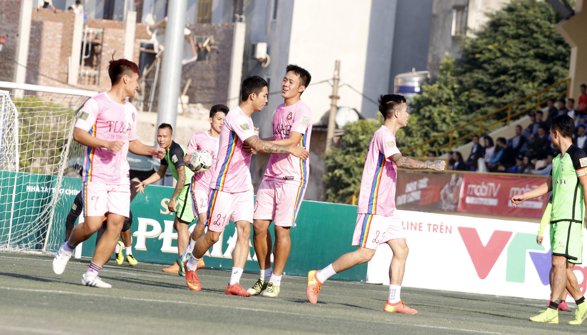 HPL-S5: Tin Lớn và Anh em - Đầy đam mê, đầy khát vọng và tình yêu