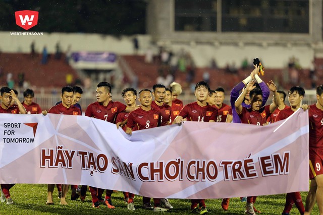 Hữu Thắng và cơn đau đầu dễ chịu ở ĐTVN