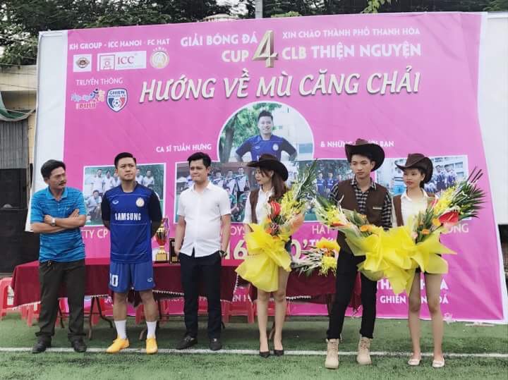 Tuấn Hưng về Thanh Hoá đá bóng từ thiện với Mai Tiến Thành, Lê Văn Thắng
