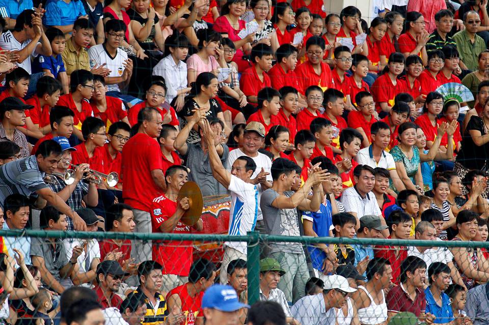 VCK U13 học đường: THCS Phú Đô và điểm tựa lớn từ khán giả nhà