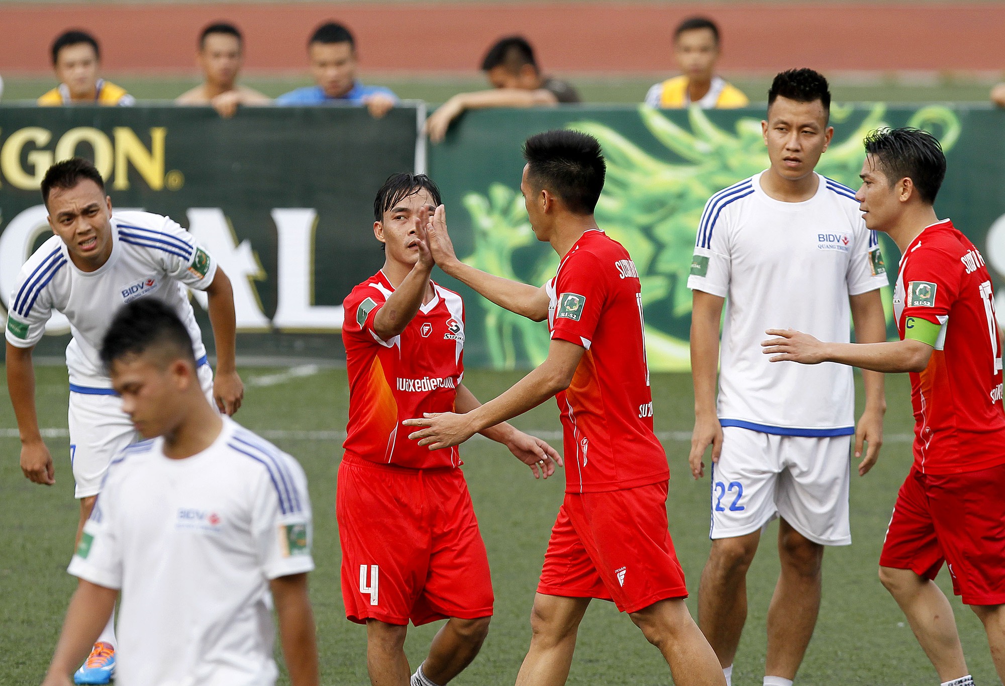 Vòng 3 SL1-S2: Văn Quyết không thể gánh team, Vinapros có 3 điểm đầu tiên