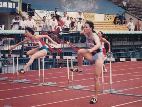 Nguyễn Thị Vân Anh: Chân chạy "nhà quê" thành doanh nhân tỷ phú