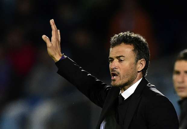 00h30 (18/02), Gijon - Barca: Luis Enrique & nơi tình yêu bắt đầu