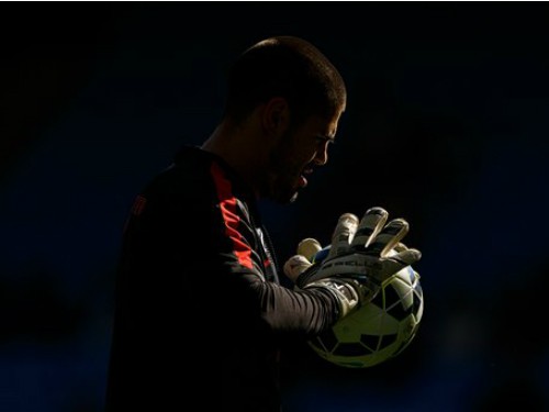 Bản tin thể thao tối 05/02: Valdes biết ơn Louis van Gaal