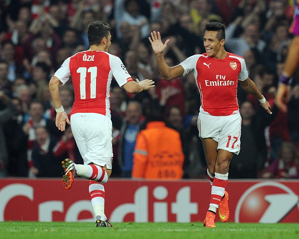 Arsenal đón song sát trở lại trước đại chiến