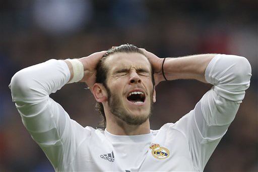 Bale không thể sánh với Ronaldo!