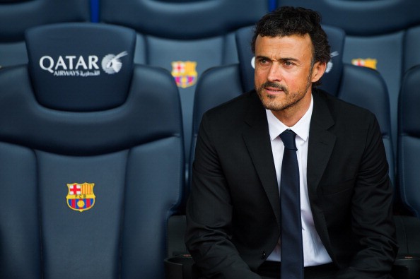 Lo vỡ nợ, Barca chạy vạy đi xin tài trợ