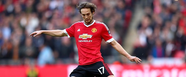 Blind sẽ là người đầu tiên rời Man Utd dưới thời Jose Mourinho