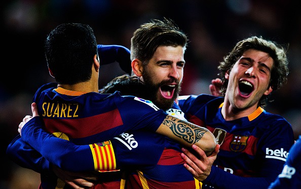 Barcelona san bằng kỷ lục của Real Madrid