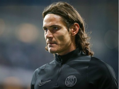 Cavani không dám quay lại PSG vì khủng bố