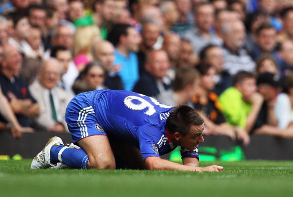 Chelsea mất John Terry ở đại chiến với Man City