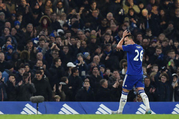 John Terry hồi phục khó tin trước thềm đại chiến với PSG